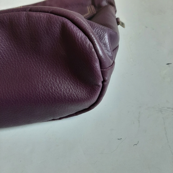 Spring Crossbody Bag - Picture 7 of 11